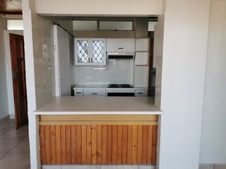 Gorgeous 2-Bedroom And 2-Bath Seaside Flat