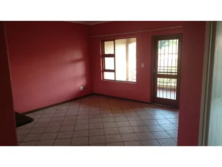 Beautiful 2-Bedroom And 2-Bath 2 Parkings Unit Khyber Rock