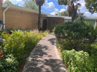 Spacious Family Home with Excellent Features and Prime Location