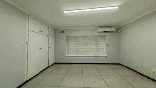 51sqm Offices To Let in Kloof | Swindon Property