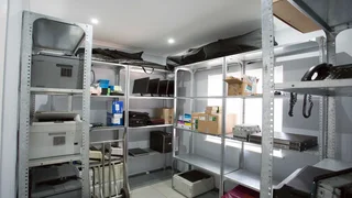 51sqm Offices To Let in Kloof | Swindon Property