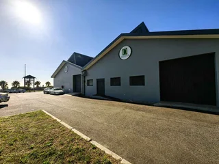 996m² A-Grade Industrial Space To Let in Woodstock