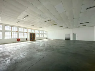 996m² A-Grade Industrial Space To Let in Woodstock