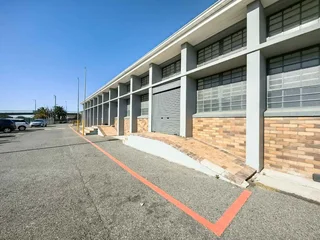 996m² A-Grade Industrial Space To Let in Woodstock
