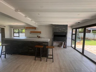 Secure 5-Bedroom And 2-Bedroom House In Migmatite Drive, Zwartkop