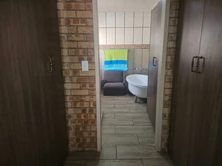 Family Home – Low Maintenance, Warm &amp; Move-In Ready