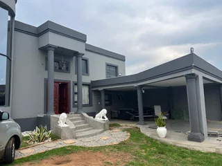 Investment Property on a Double Stand FOR SALE