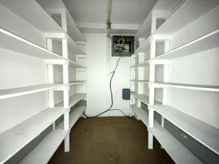 200m² Office Space To Let in Salt River