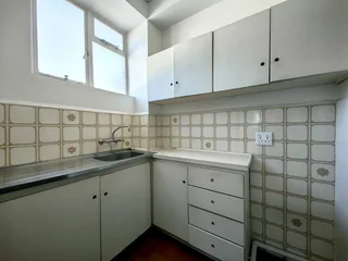 200m² Office Space To Let in Salt River