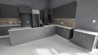 House For Sale in Island View, Mossel Bay