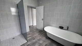 House For Sale in Mossel Bay