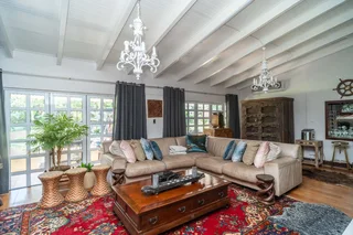 3 Bedroom House of Sale in Mount Edgecombe Country Estate