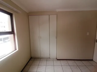 2 Bedroom with views  and  Parking to Let