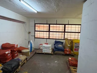 Warehouse Available to Let in Pinetown