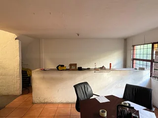 Warehouse Available to Let in Pinetown