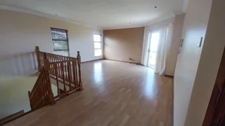 Spacious Family Home with Large garden and Cottage Option