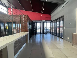 Prime Retail Space to Let - Venters Centre, Boksburg