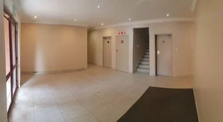 544 square meter commercial space for sale in Die Hoewes with great access to transport