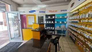 27 Square metre retail space to let  in Hennopspark with great security