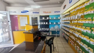 27 Square metre retail space to let  in Hennopspark with great security