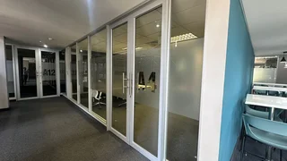 47 Square meter office unit to let in Highveld with back up power