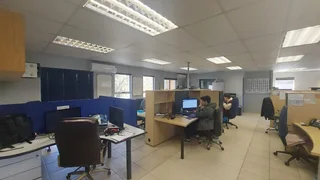 820 square meter office for sale in Clubview with Back up power supply