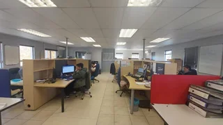 820 square meter office for sale in Clubview with Back up power supply