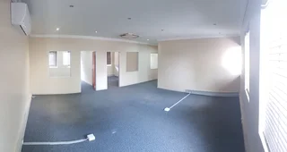 544 square meter commercial space for sale in Die Hoewes with great access to transport