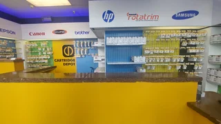 36 Square meter retail space to let in Die Hoewes with great access to public transport