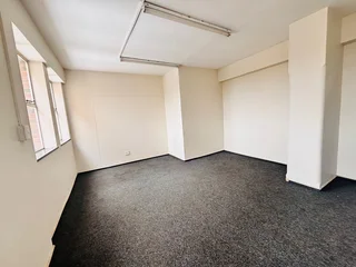 Office Space To Let in Management House – Braamfontein