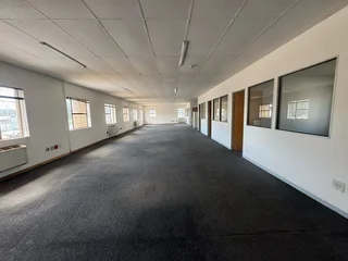 Modern Office Space Available in Jet Park