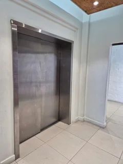 150m² Office To Let in Salt Circle Arcade, Salt River