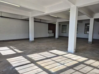 150m² Office To Let in Salt Circle Arcade, Salt River