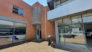 32 Square Meter Office To Let – Silverton – Secure Business Park