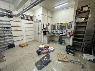 500m² Retail Space To Let in Salt River