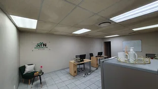 20 Square Meter Office To Let – Aurinia Ford Motors Business Park, Silverton