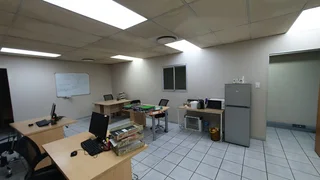 20 Square Meter Office To Let – Aurinia Ford Motors Business Park, Silverton