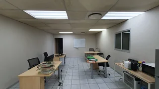 20 Square Meter Office To Let – Aurinia Ford Motors Business Park, Silverton