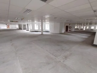 1,673 Square Meter Office To Let – Hatfield – Hatfield Gardens A-Grade Office Block