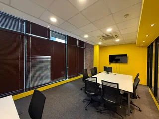 Prime Office Space to Let – Quadrum Office Park, Constantia Kloof, Roodepoort