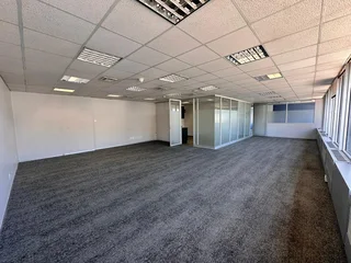 174m² Office Space To Let In Cape Town Scenic Views