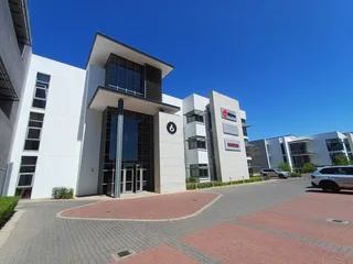 536 Sqm premium office to let - Waterfall Midrand