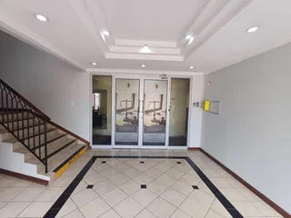 424 sqm office to let - Midrand