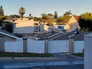 Exquisite 3 Bedroom Townhouse In Baysville