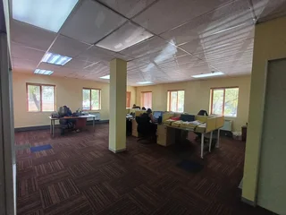 424 sqm office to let - Midrand