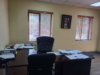 424 sqm office to let - Midrand