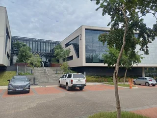 389 sqm office to let - Waterfall Midrand