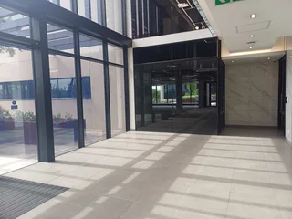 389 sqm office to let - Waterfall Midrand