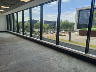 389 sqm office to let - Waterfall Midrand