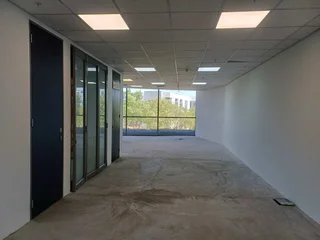 527 Sqm premium office to let - Waterfall Midrand